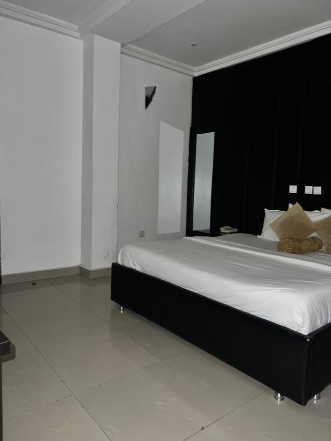 Grand Palazzo Hotel Gwarimpa Abuja Exterior foto