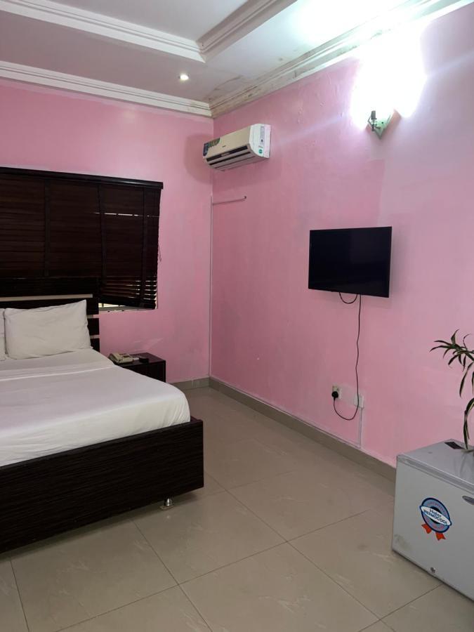Grand Palazzo Hotel Gwarimpa Abuja Exterior foto