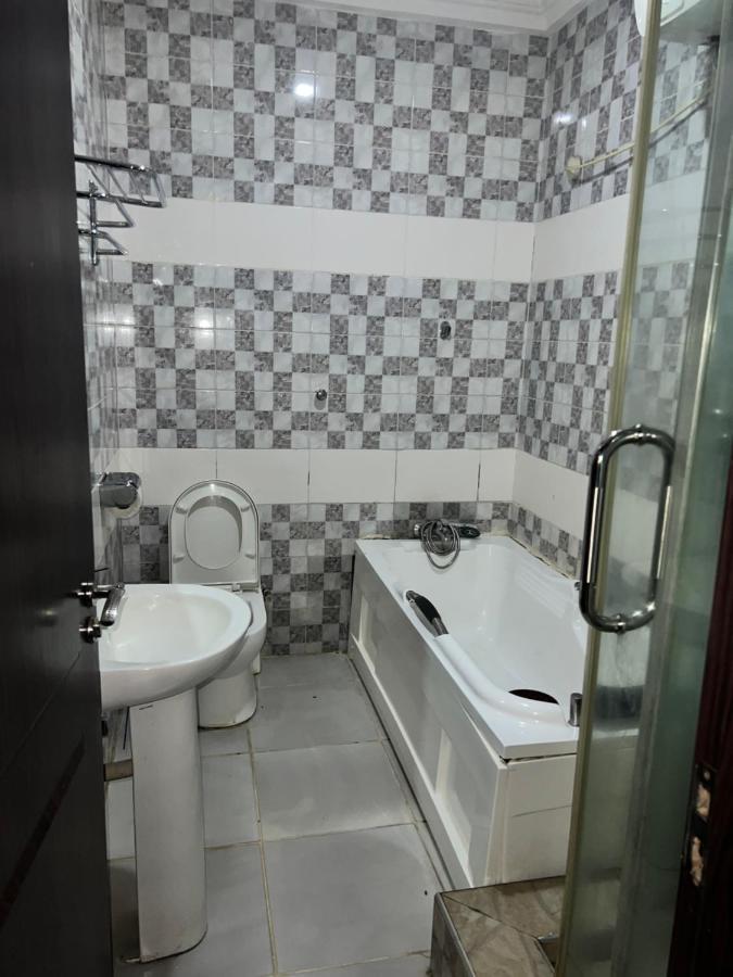 Grand Palazzo Hotel Gwarimpa Abuja Exterior foto
